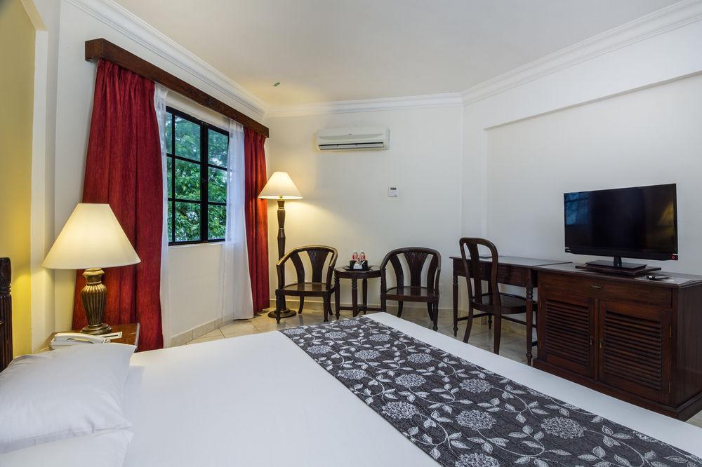 Eastana Cherating Beach Resort 외부 사진