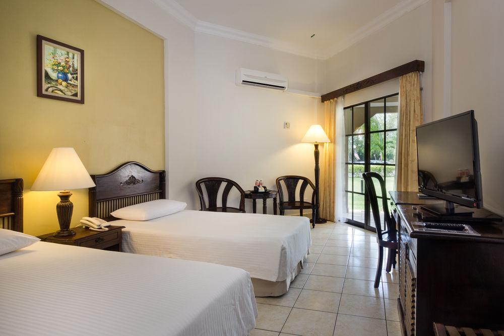 Eastana Cherating Beach Resort 외부 사진